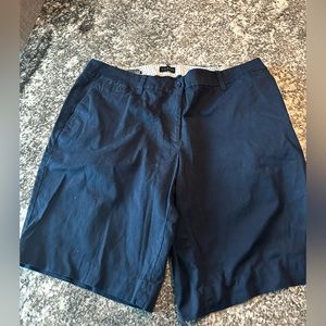 Talbots women’s navy blue shorts